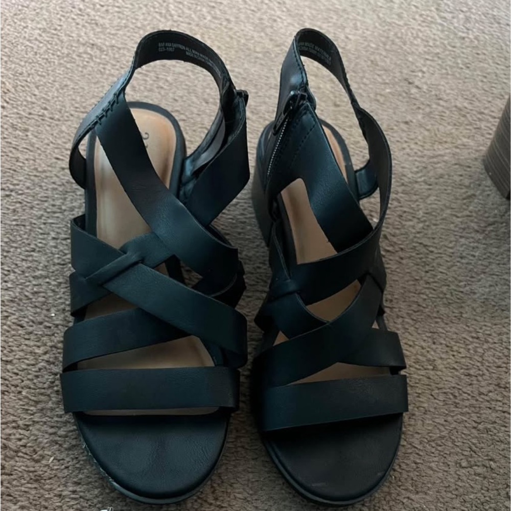 Black thick heels size 8